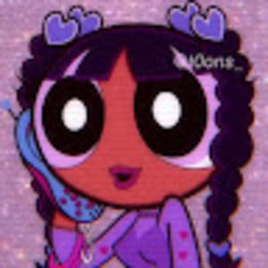 Meet your Posher, Lola